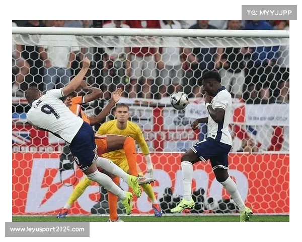 欧洲超级杯裁判团队公布 争议判罚风险预案引发广泛关注